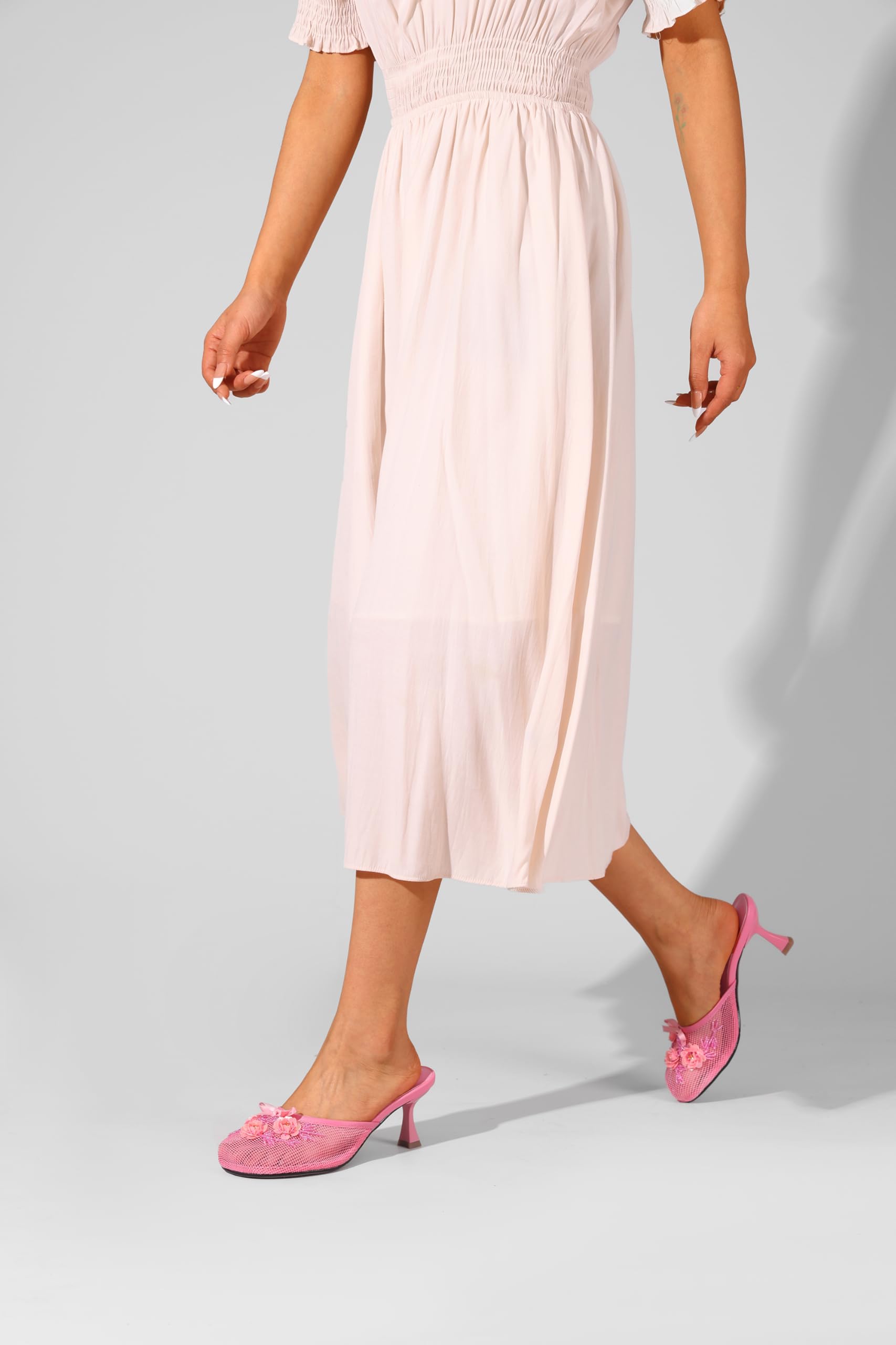 Tracieshoes Women's Mesh Mule Slip On Sandals With Floral Sequin Embellishments Round Toe Middle 2.5 Inch Heel Slides Slippers Pink