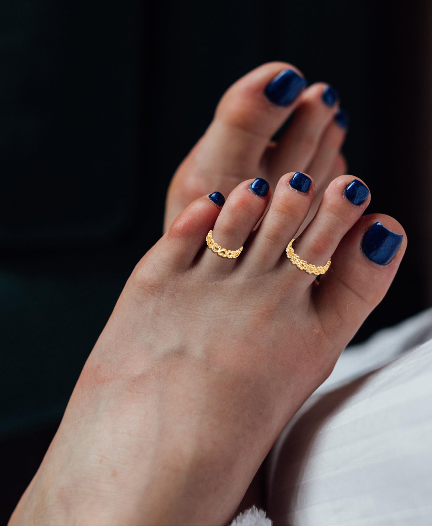 Ofeiyaa 12PCS 18k Gold Plated Open Toe Rings CZ Wave Twist Arrow Celtic Knot Heart Thin Band Ring Knuckle Finger Stacking Tail Ring Pack Beach Foot Jewelry Set For Women Adjustable