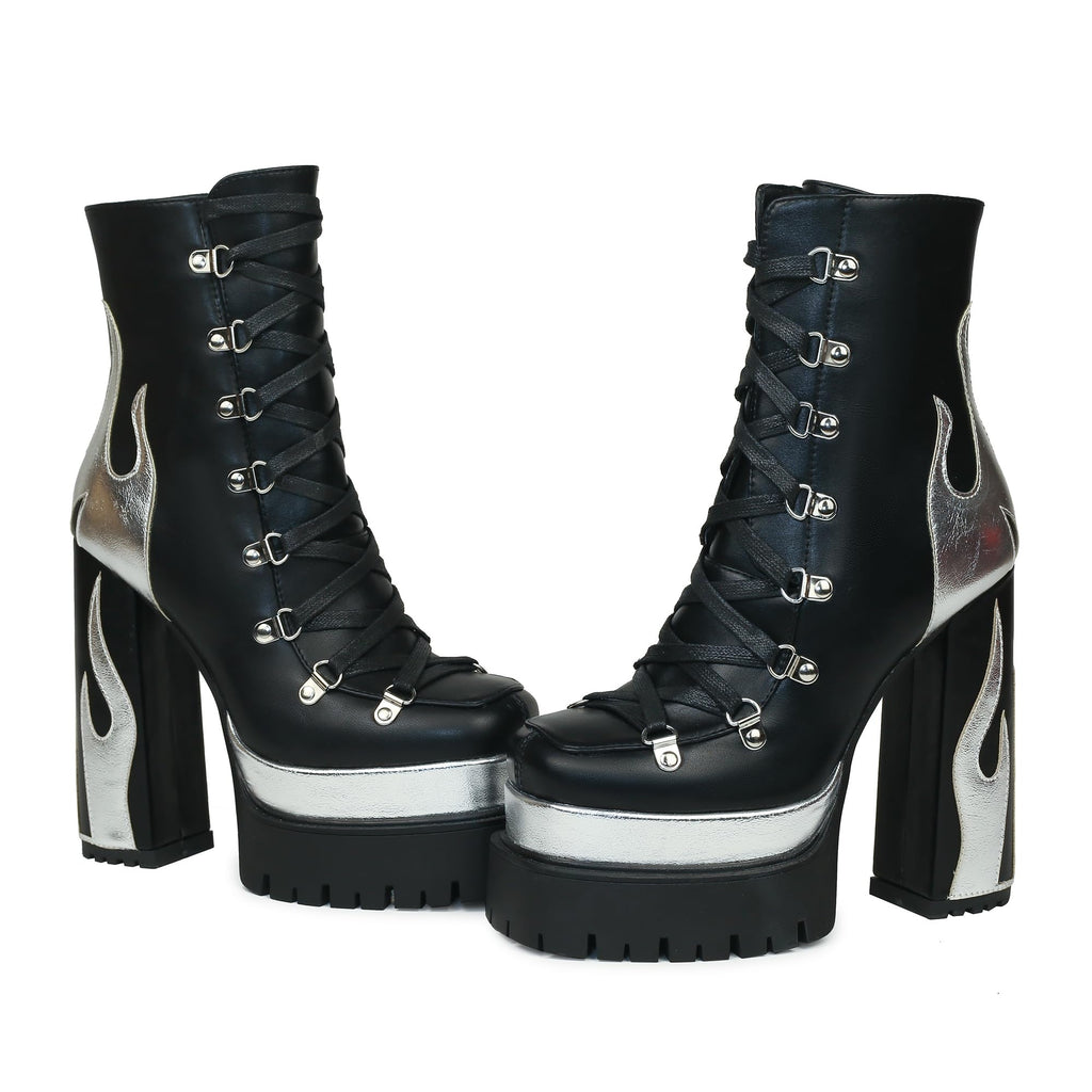 Black/Silver HiColor women’s silver flames Ankle Boot