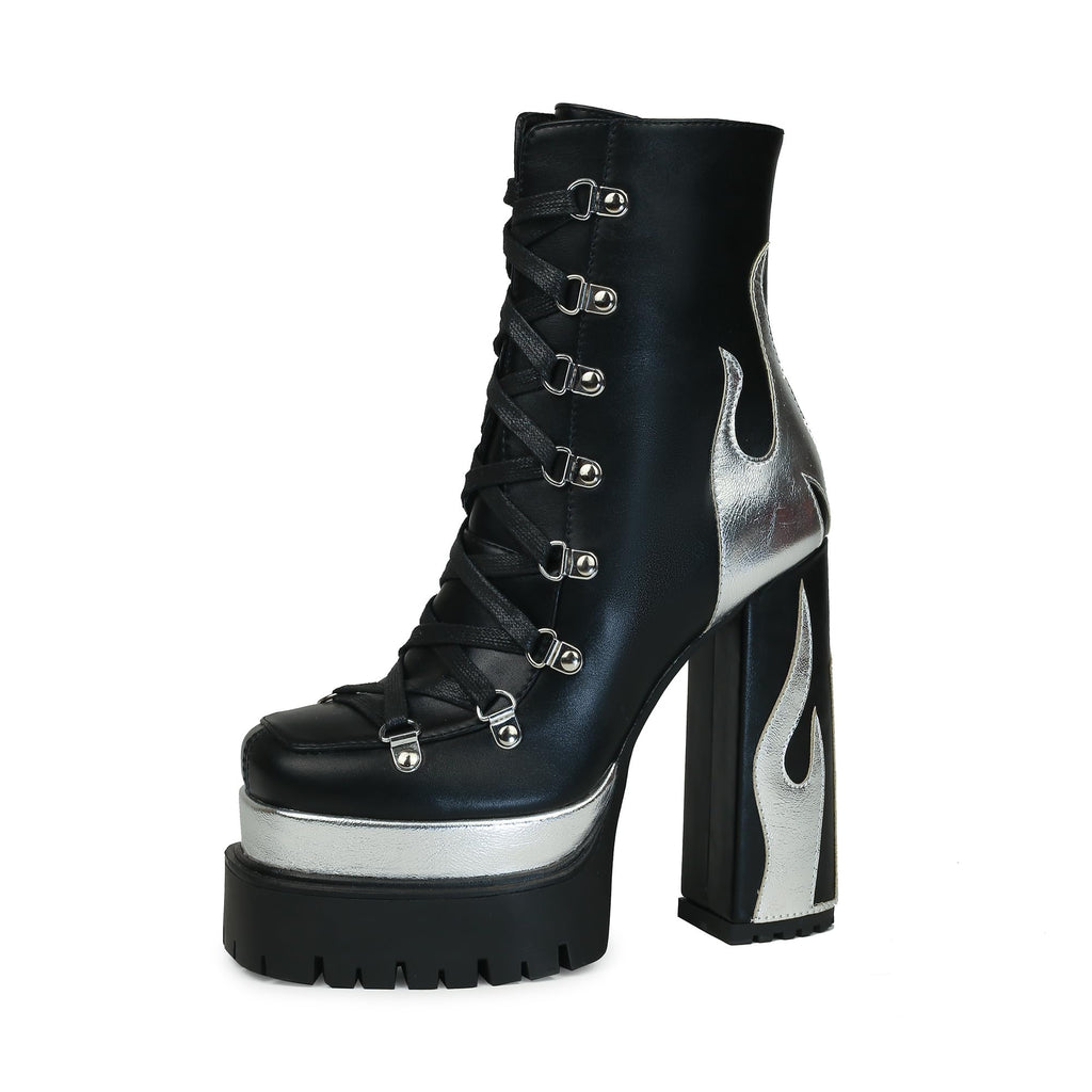 Black/Silver HiColor women’s silver flames Ankle Boot