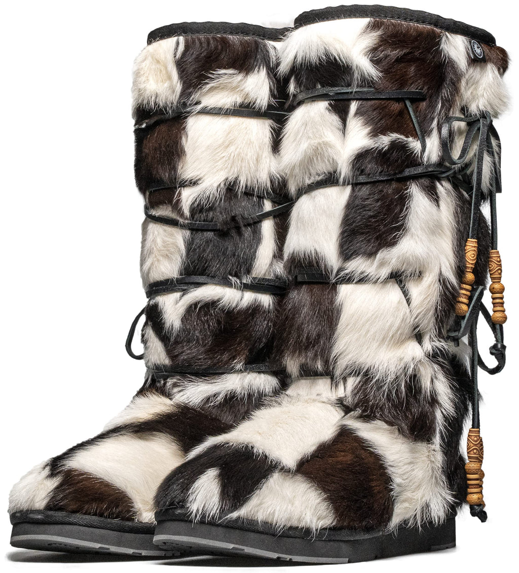 AU&MU AUMU Women Sheepskin Fur Wooden Bead String Stylish Knee High Winter Snow Boots Black