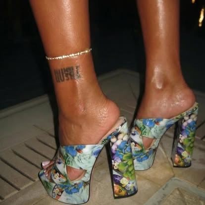 HEUIVZAR Women High Chunky Block Platform Heel